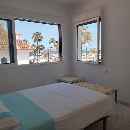 Apartamento En La Playa Manilva Eksteriør bilde